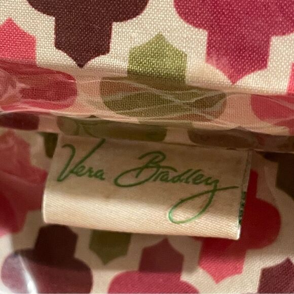 free with any purchase over 30$
Just add it to your bundle, Vera Bradley - Picture 6 of 6
